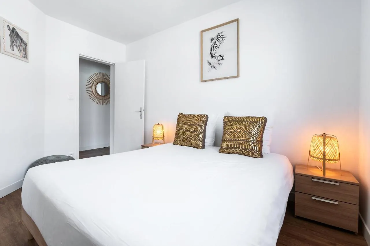 Dormir A Clermont-Ferrand - Safari Apartment